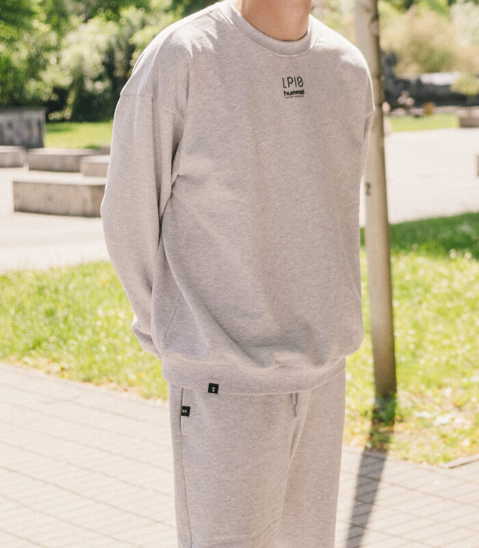 hummel x Podolski